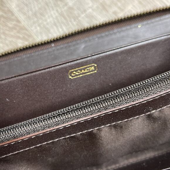 COACH Women’s Brown Leather Zip Around Wallet - Picture 11 of 13